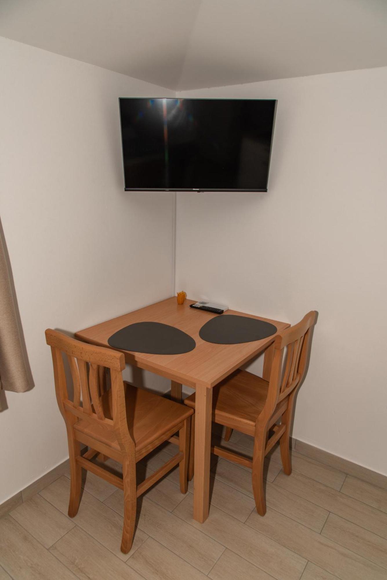 Apartmaji Tinta Kanal Bagian luar foto