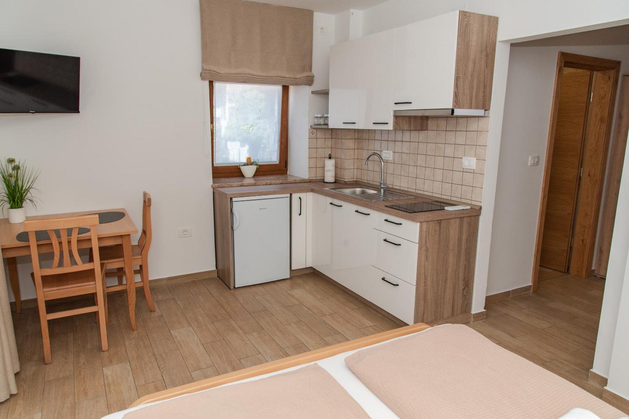 Apartmaji Tinta Kanal Bagian luar foto